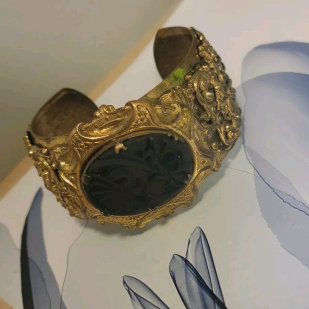 Victorian Revival Cira 1930s Brass Filagree Detail Carved Black Jet - Picture 2 of 12